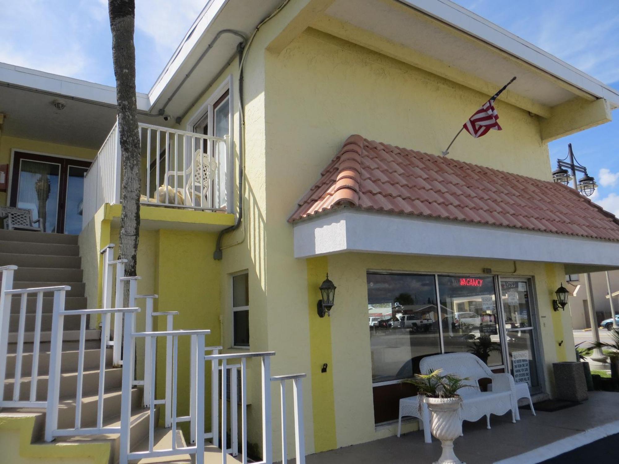 Sand Castle Motel デイトナ・ビーチ・ショアーズ エクステリア 写真